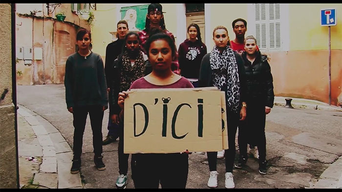 « ÊTRE NÉ SUR LA MÊME TERRE »