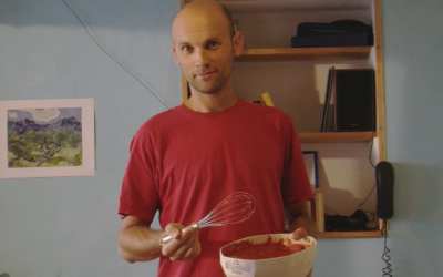 La peinture au fromage blanc.