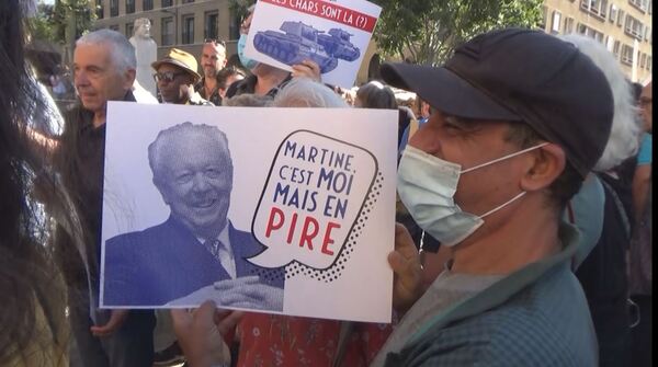 MOUCHE À OREILLE : Municipales : Trois petits tours et puis s’en vont !